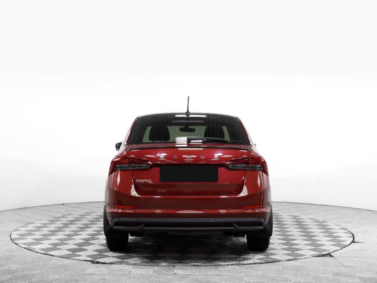 Skoda Rapid с пробегом — 2020 год. Фото: #4