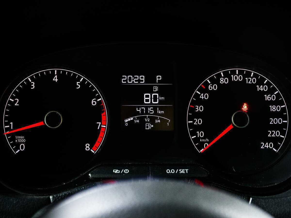 Volkswagen Polo с пробегом — 2019 год. Фото: #10