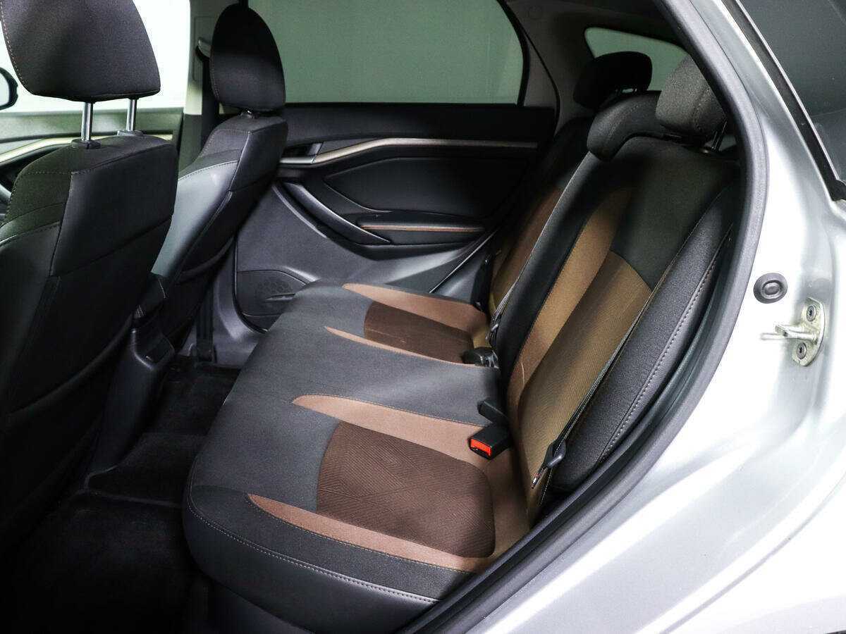 Lada (ВАЗ) Vesta с пробегом — 2019 год. Фото: #9