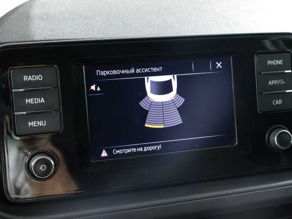 Skoda Rapid с пробегом — 2021 год. Фото: #14