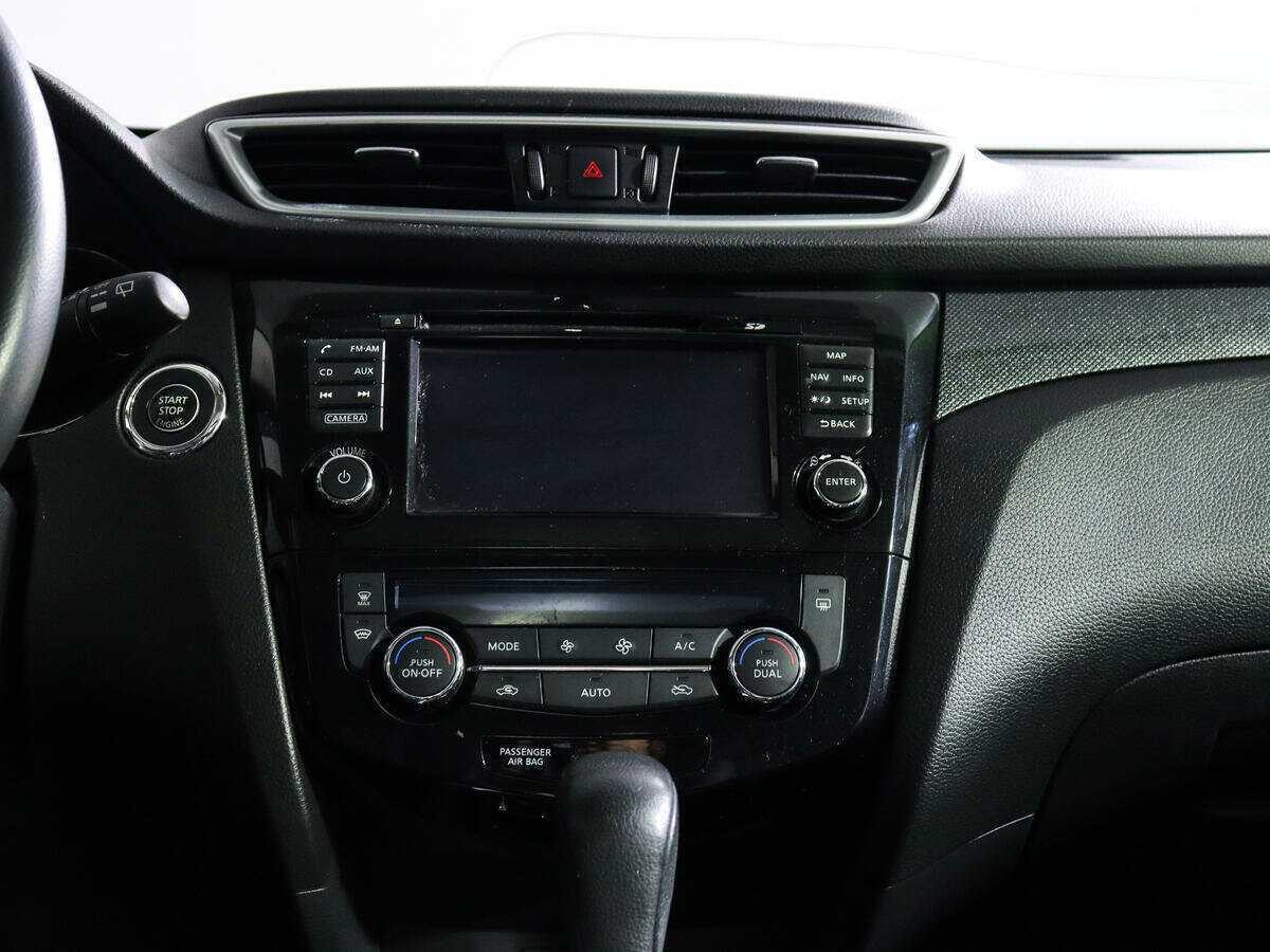 Nissan X-Trail с пробегом — 2015 год. Фото: #12