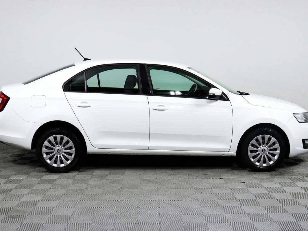 Skoda Rapid с пробегом — 2019 год. Фото: #3