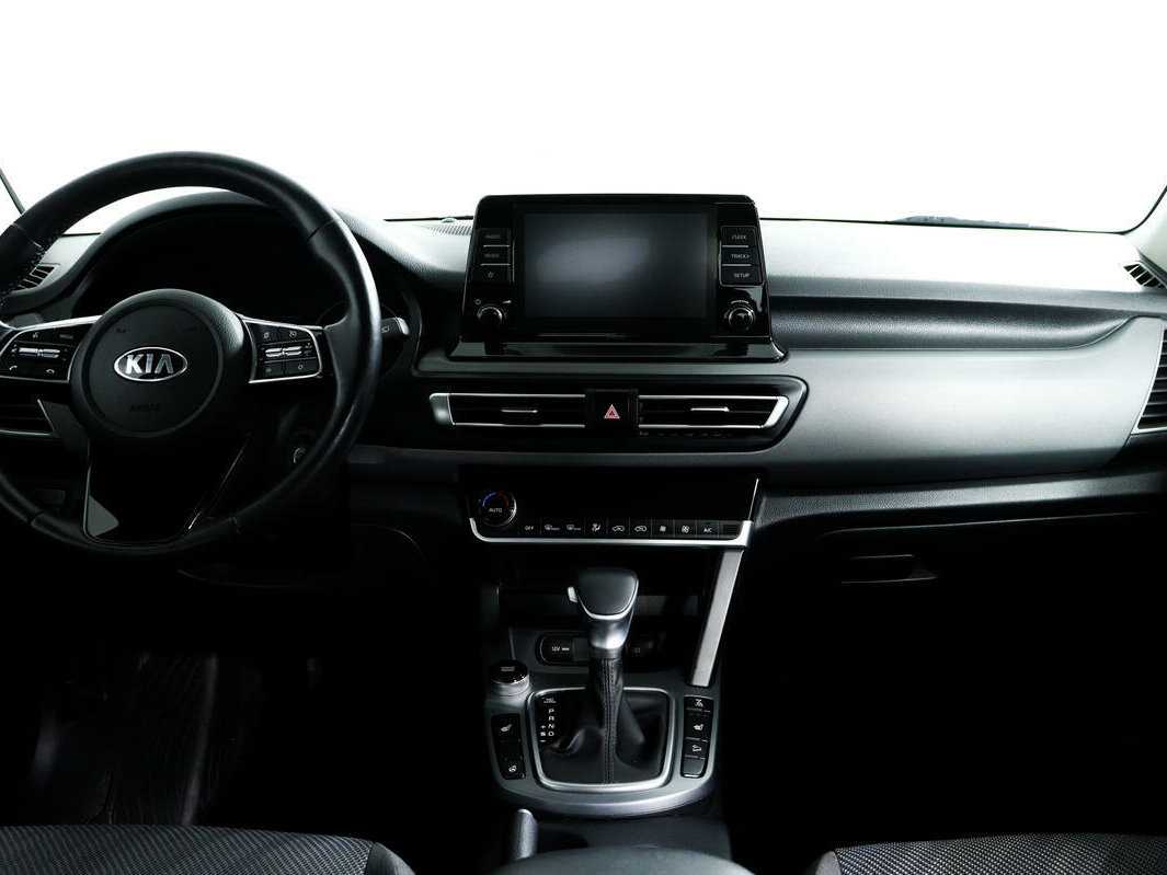 Kia Seltos с пробегом — 2020 год. Фото: #10