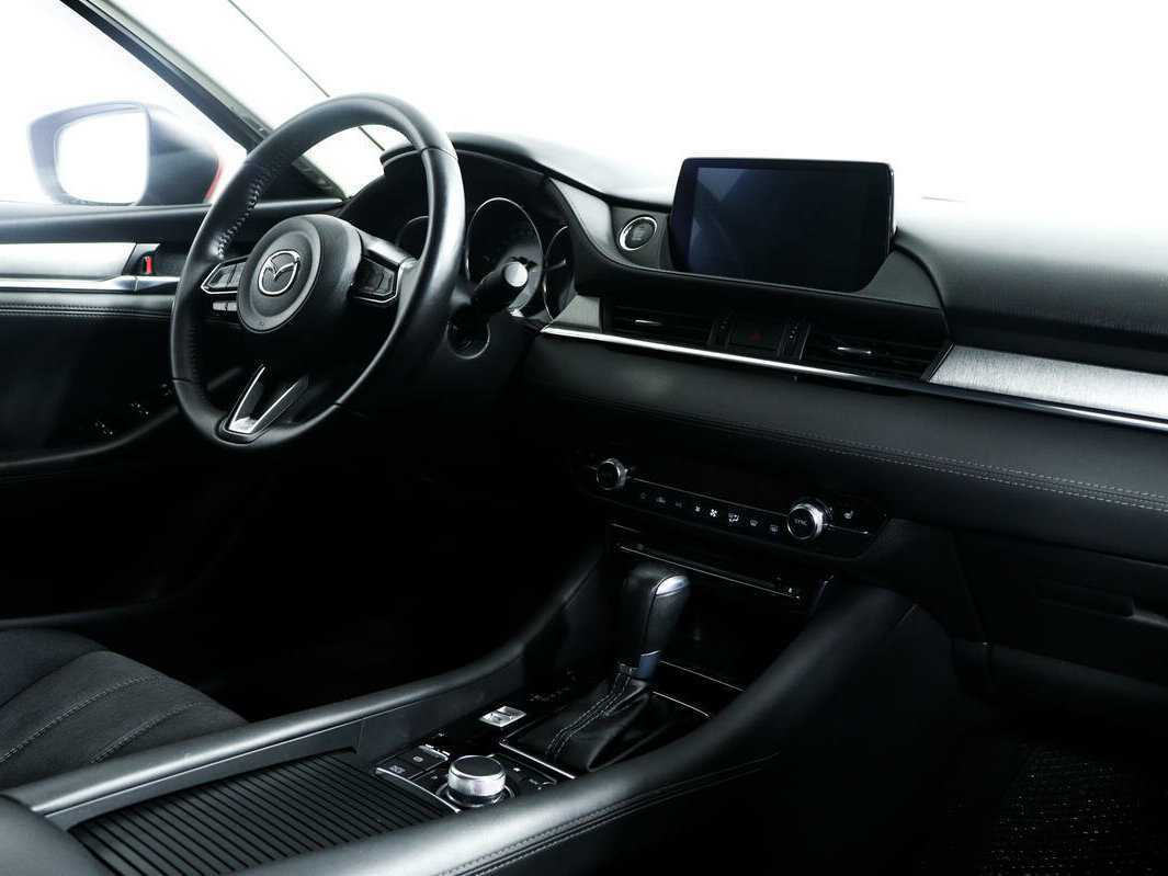 Mazda 6 с пробегом — 2020 год. Фото: #8