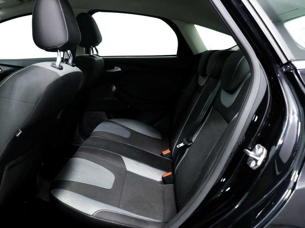 Ford Focus с пробегом — 2012 год. Фото: #11