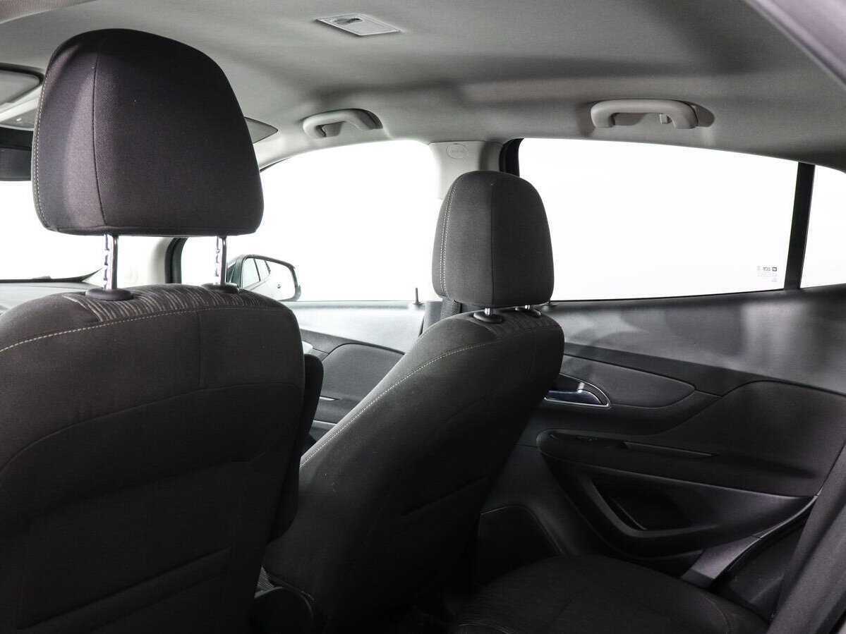 Opel Mokka с пробегом — 2014 год. Фото: #7