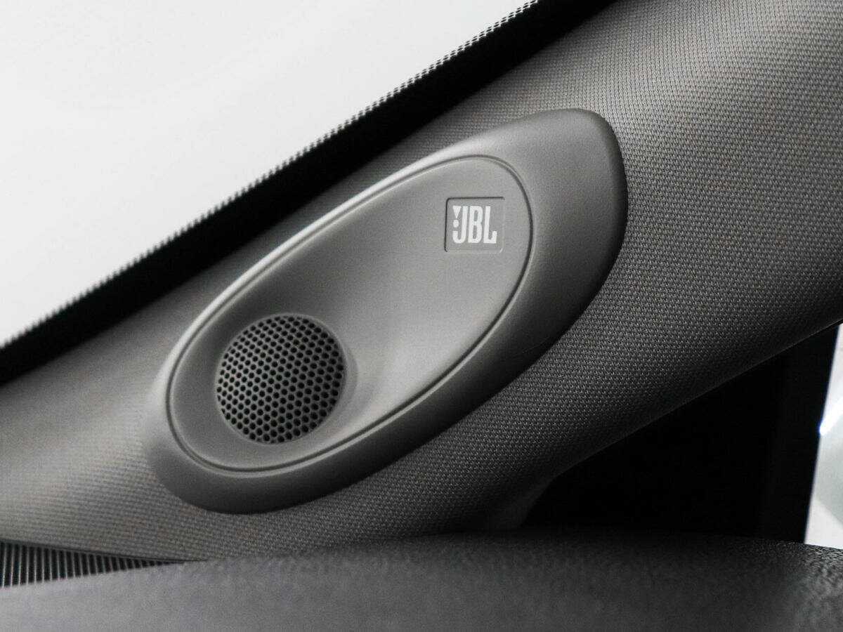 Toyota Camry с пробегом — 2020 год. Фото: #12