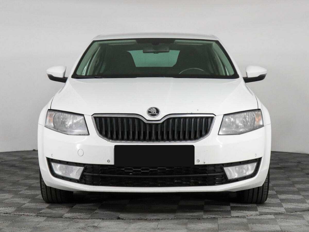 Skoda Octavia с пробегом — 2015 год. Фото: #1