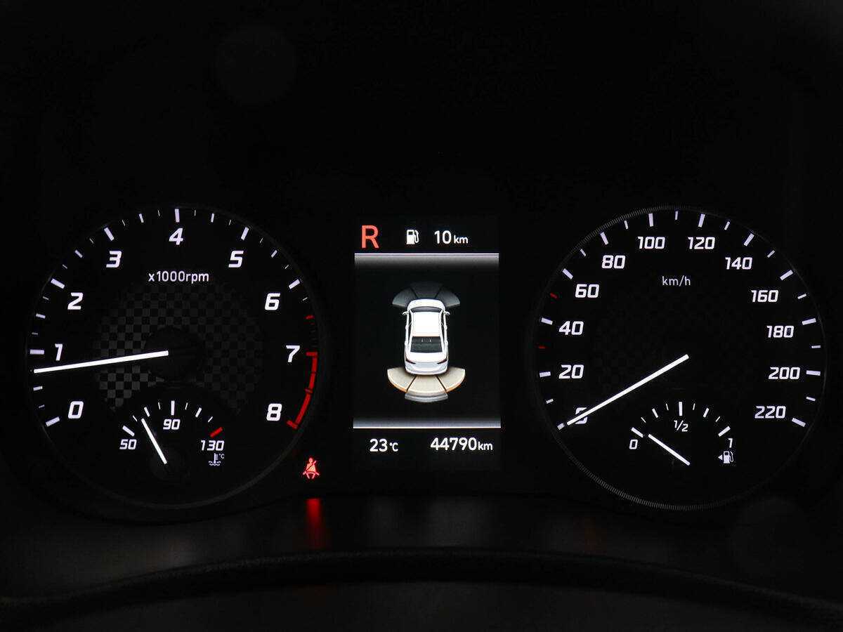 Hyundai Solaris с пробегом — 2020 год. Фото: #10