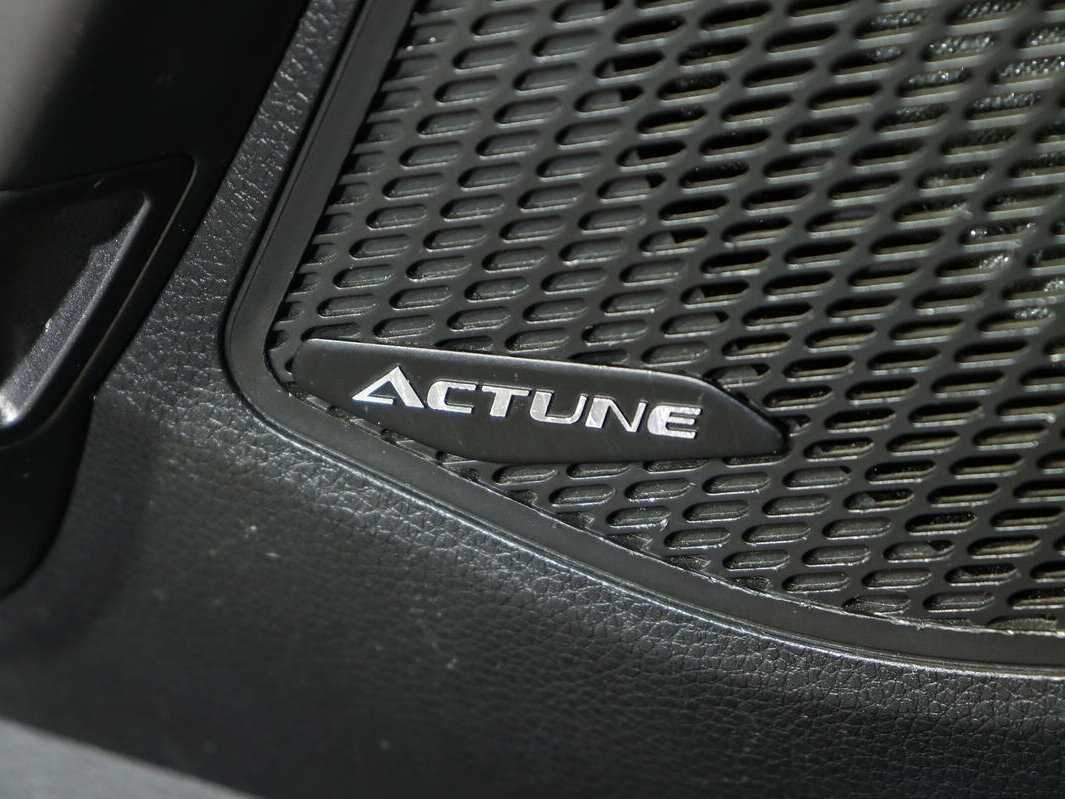 Hyundai Santa Fe с пробегом — 2013 год. Фото: #25