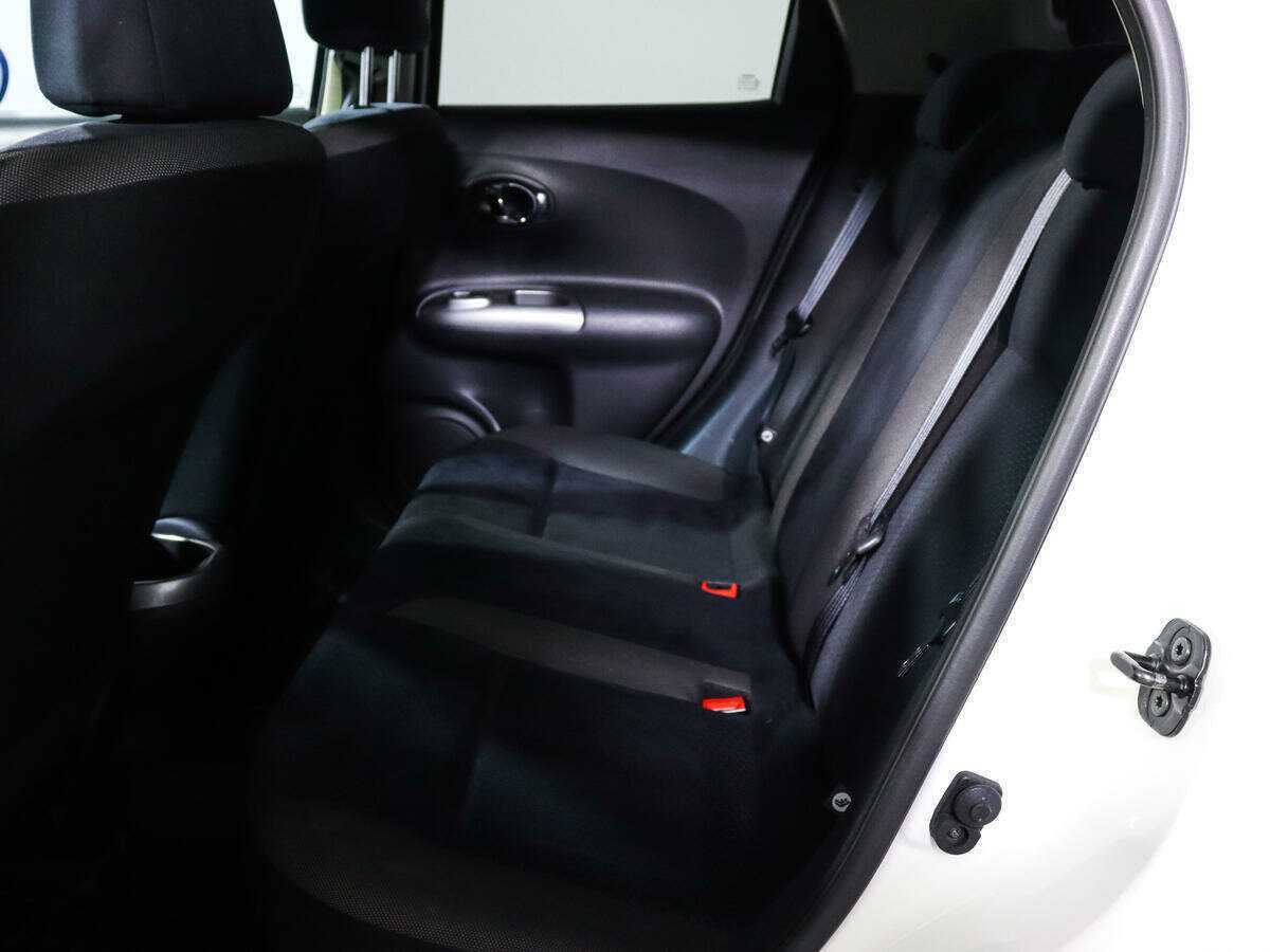 Nissan Juke с пробегом — 2012 год. Фото: #7