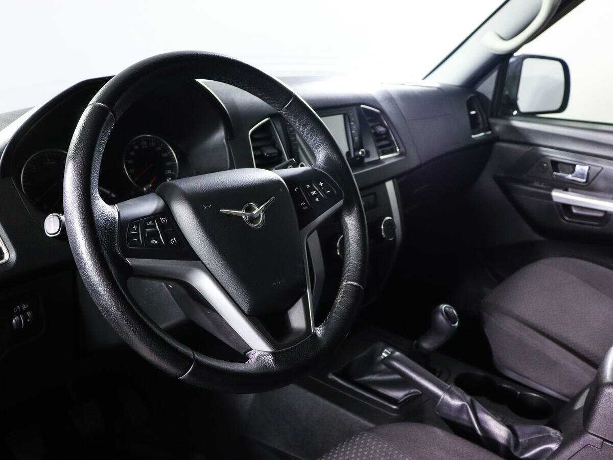 УАЗ Patriot с пробегом — 2018 год. Фото: #11