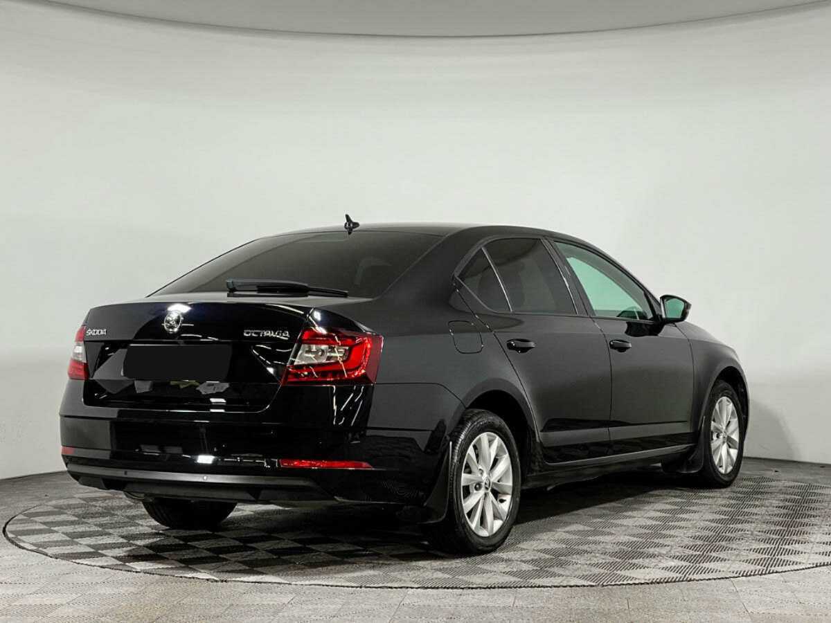 Skoda Octavia с пробегом — 2019 год. Фото: #3