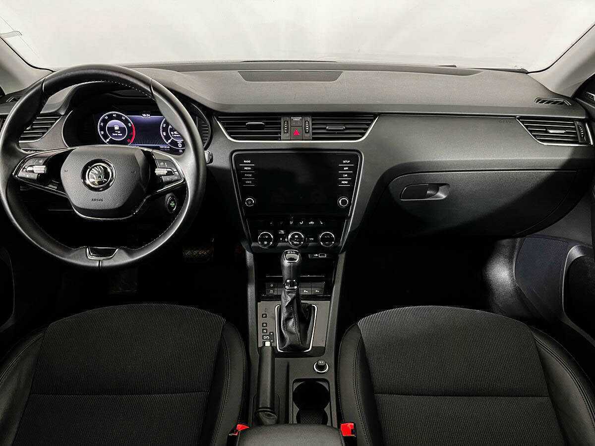 Skoda Octavia с пробегом — 2019 год. Фото: #8