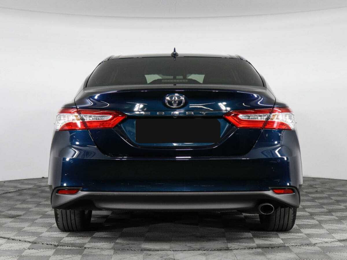 Toyota Camry с пробегом — 2018 год. Фото: #5