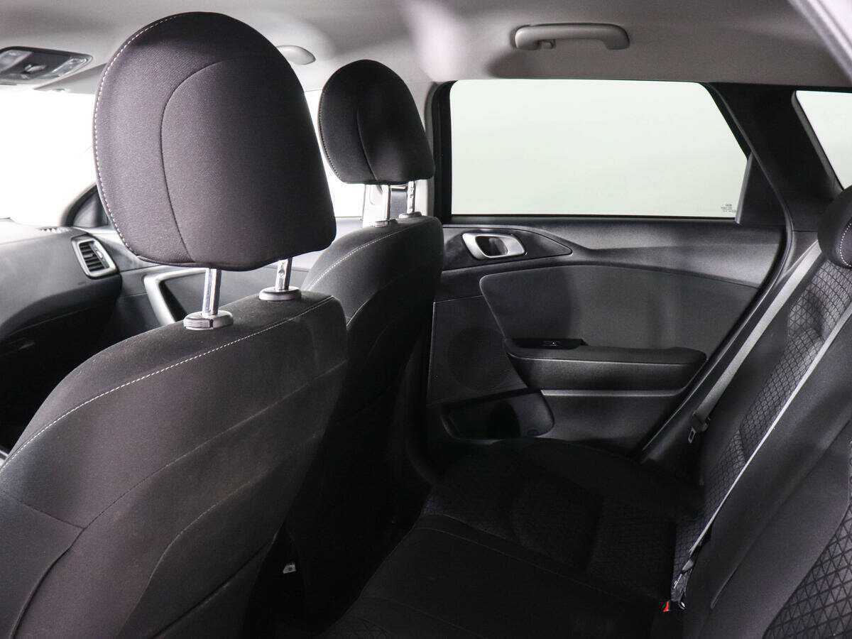 Kia Ceed с пробегом — 2021 год. Фото: #11