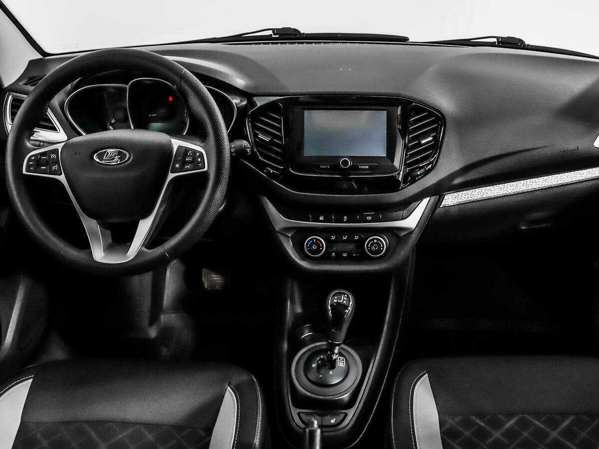 Lada (ВАЗ) Vesta с пробегом — 2019 год. Фото: #11