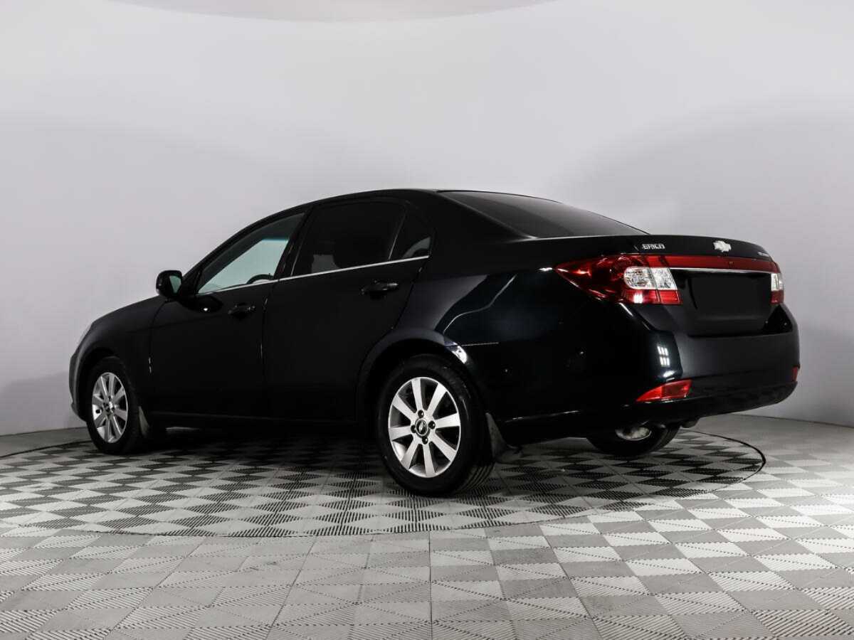 Chevrolet Epica с пробегом — 2012 год. Фото: #6