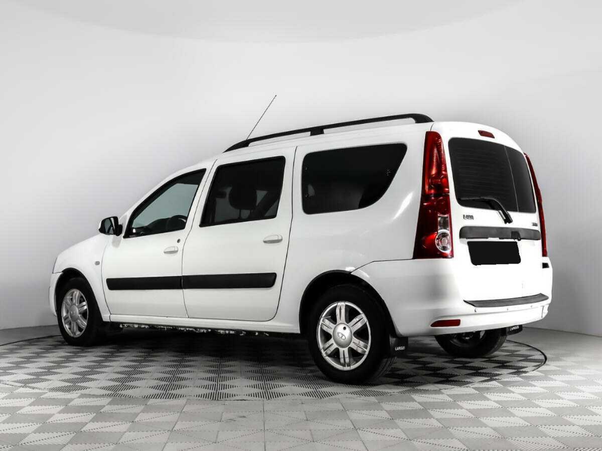 Lada (ВАЗ) Largus с пробегом — 2014 год. Фото: #6