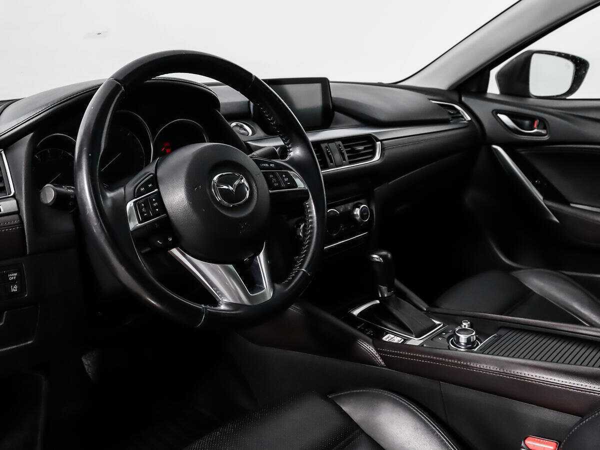 Mazda 6 с пробегом — 2015 год. Фото: #8