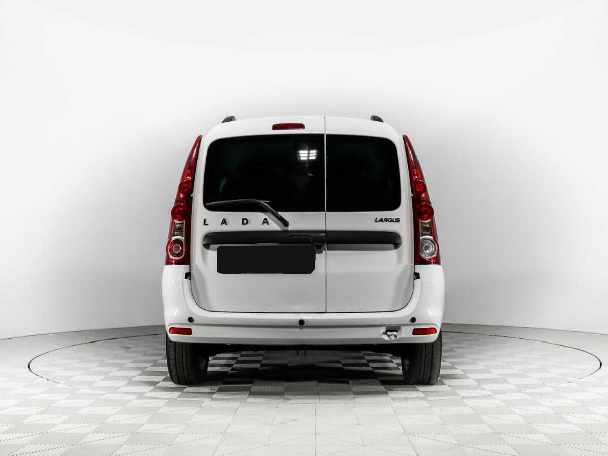 Lada (ВАЗ) Largus с пробегом — 2021 год. Фото: #5