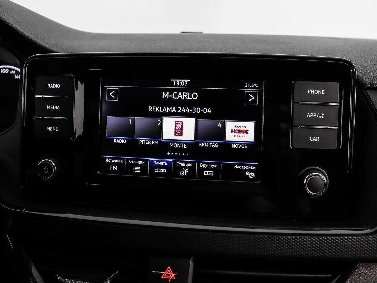 Volkswagen Polo с пробегом — 2021 год. Фото: #10