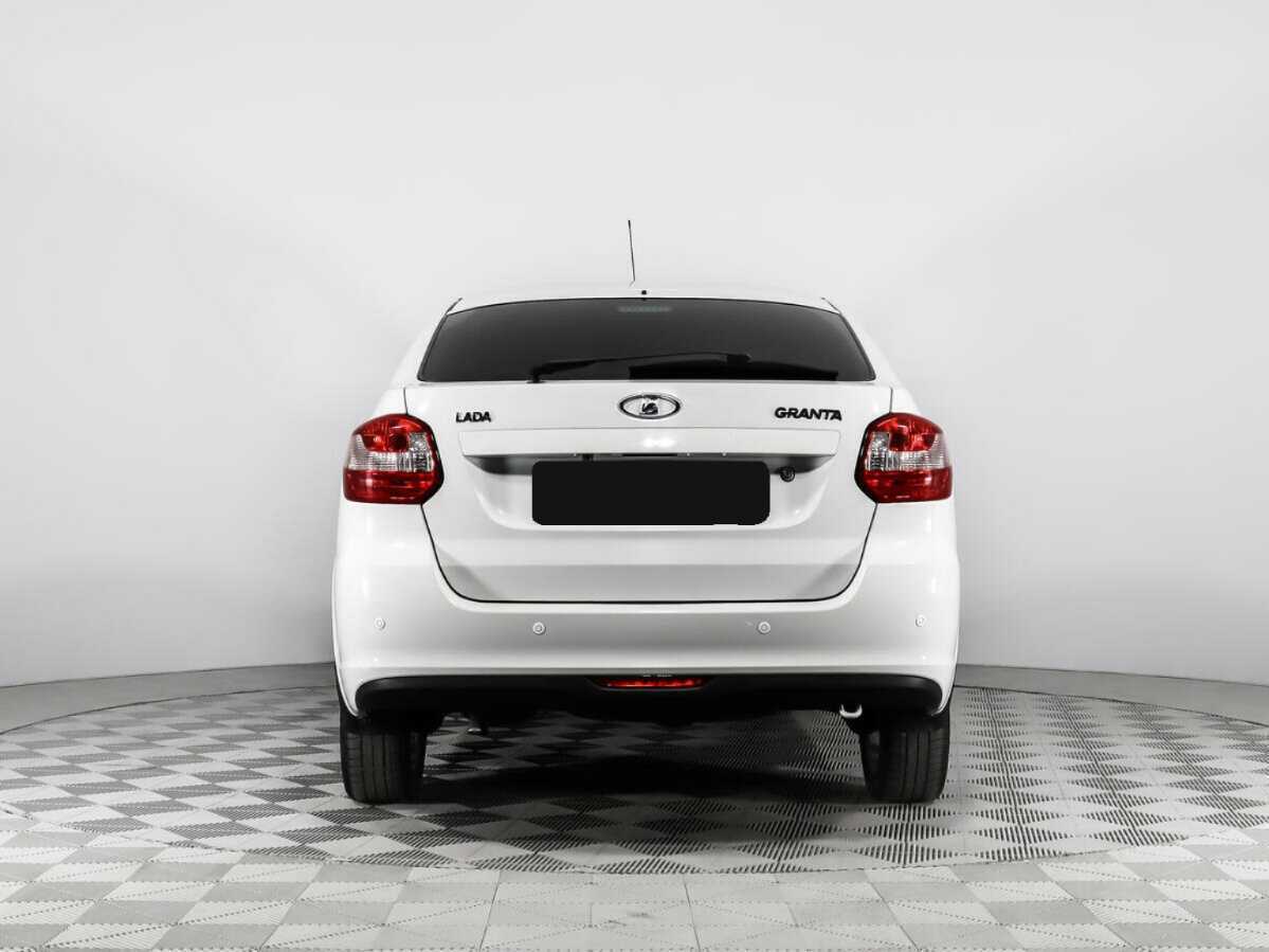 Lada (ВАЗ) Granta с пробегом — 2017 год. Фото: #5