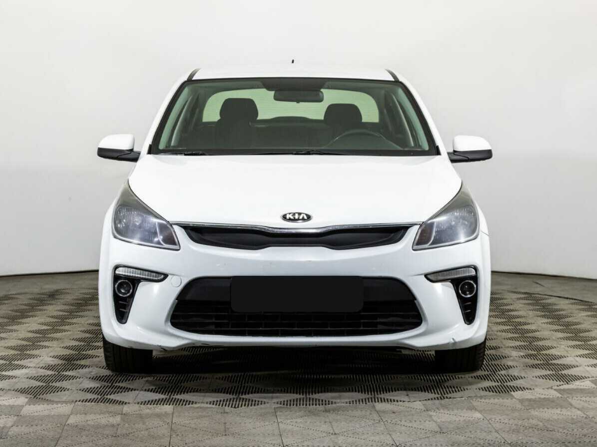Kia Rio с пробегом — 2017 год. Фото: #1