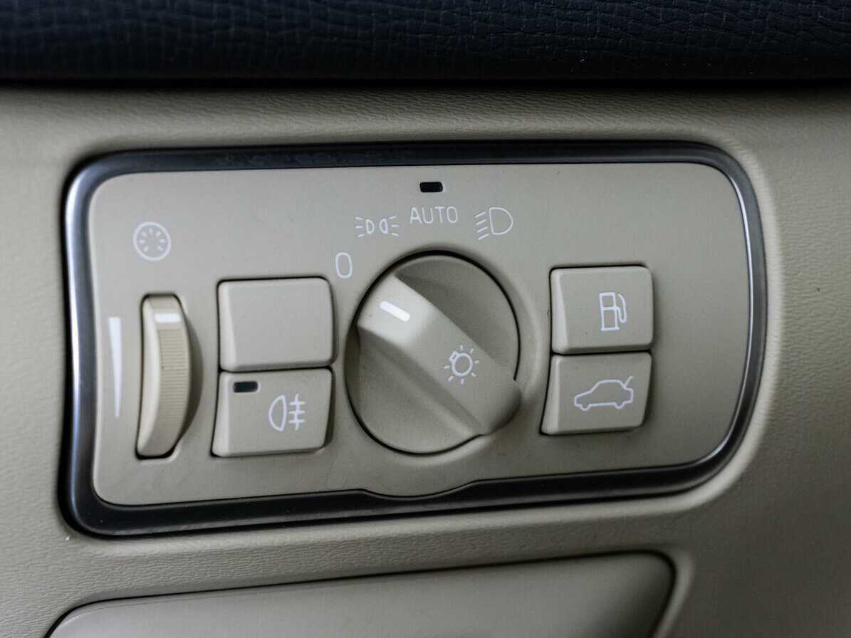 Volvo XC60 с пробегом — 2016 год. Фото: #12