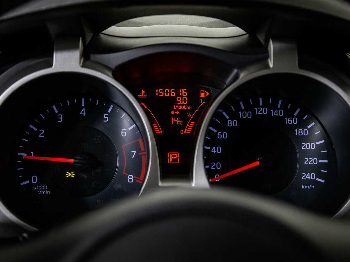 Nissan Juke с пробегом — 2012 год. Фото: #11