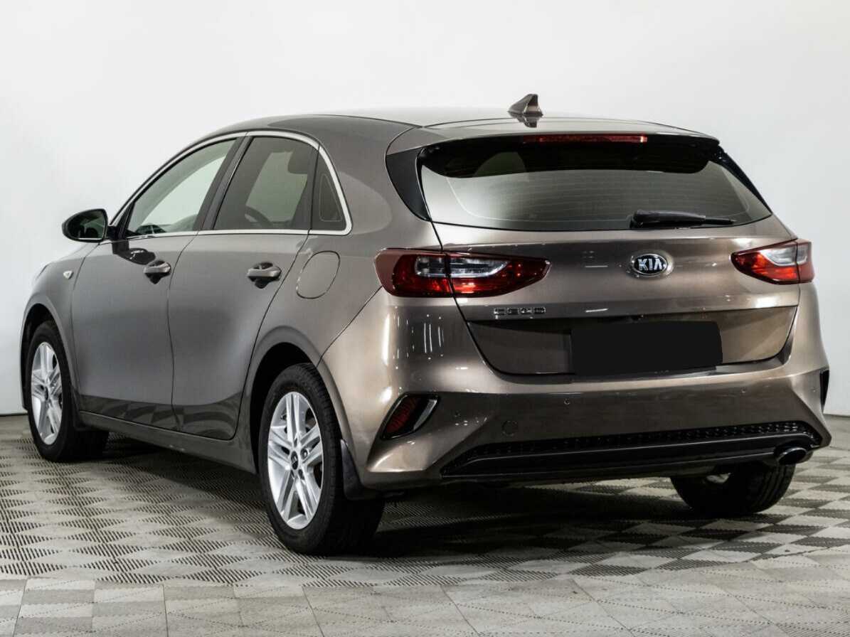 Kia Ceed с пробегом — 2018 год. Фото: #6