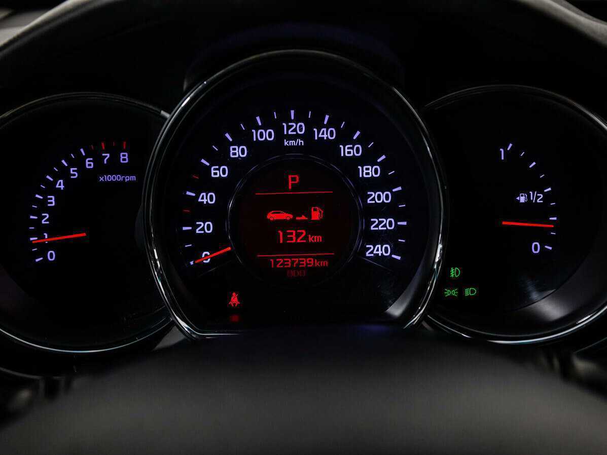 Kia Ceed с пробегом — 2014 год. Фото: #11