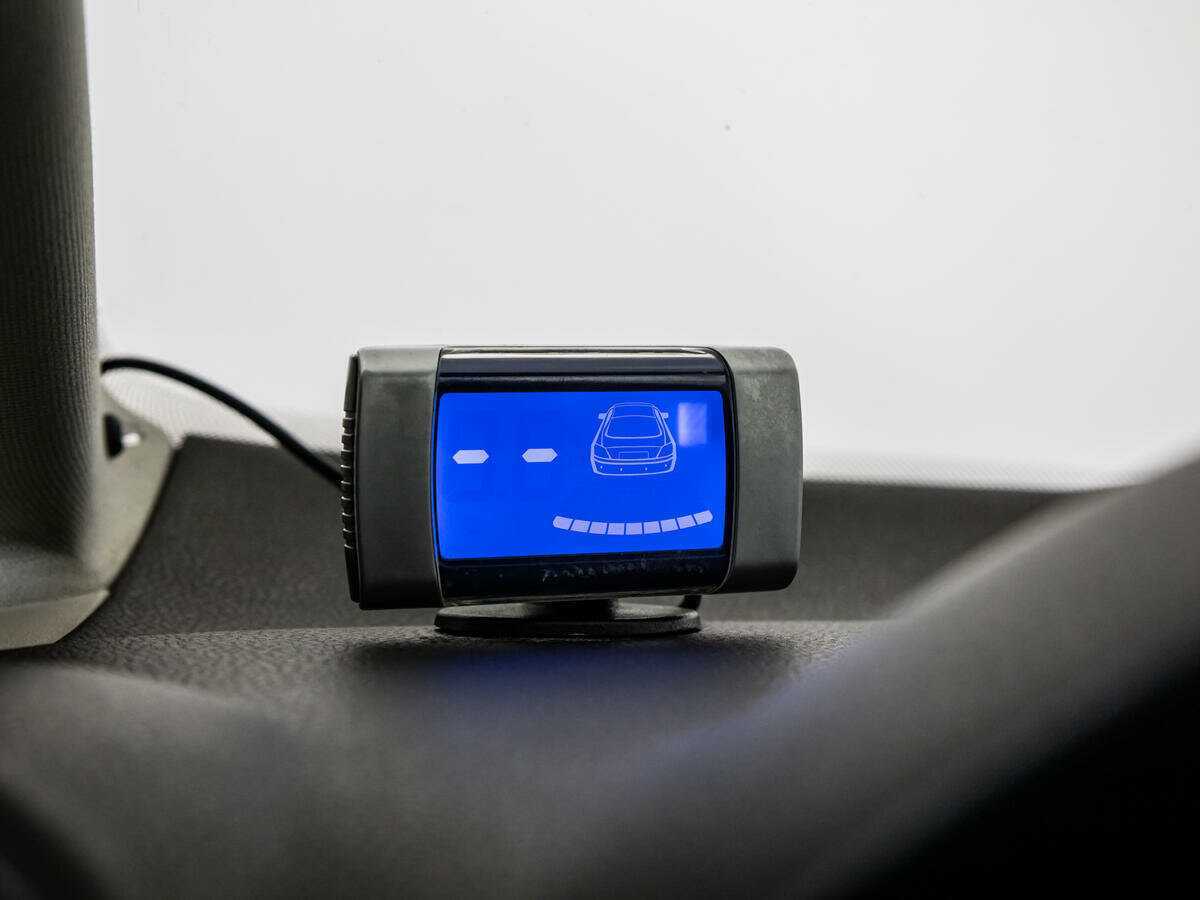 Volkswagen Golf Plus с пробегом — 2013 год. Фото: #14