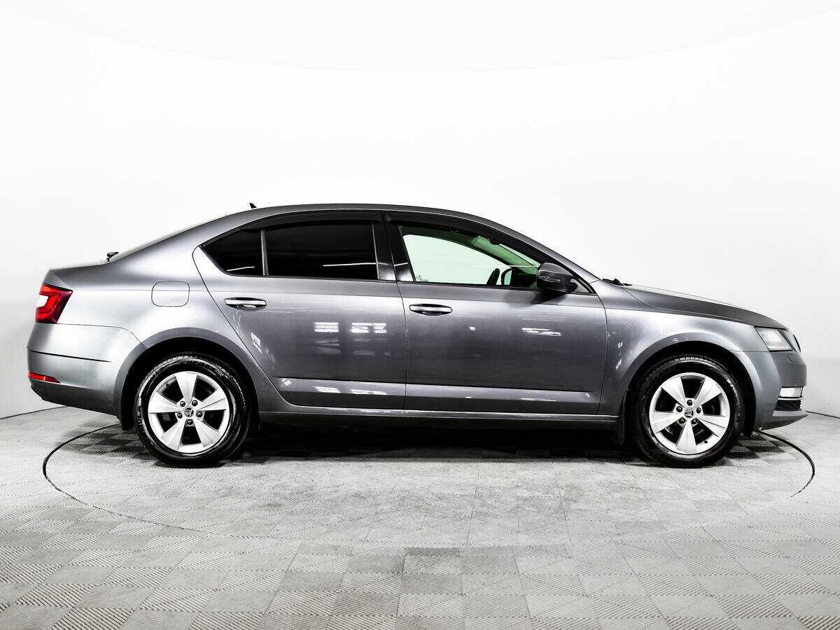 Skoda Octavia с пробегом — 2019 год. Фото: #3