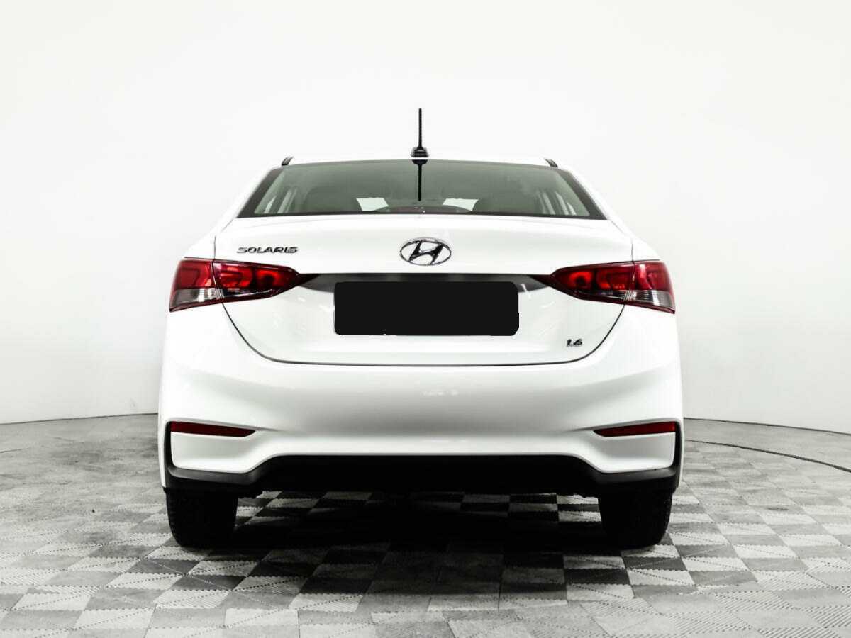 Hyundai Solaris с пробегом — 2017 год. Фото: #5