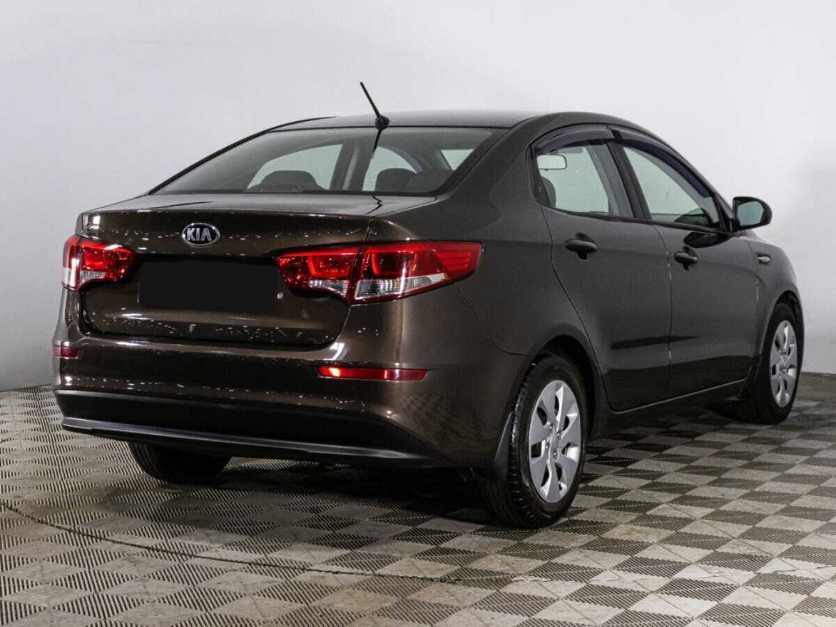 Kia Rio с пробегом — 2016 год. Фото: #4