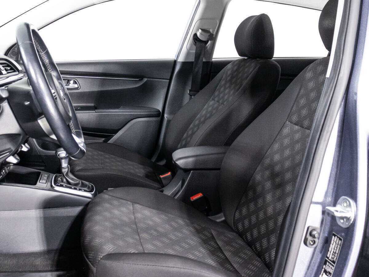 Kia Rio с пробегом — 2019 год. Фото: #15