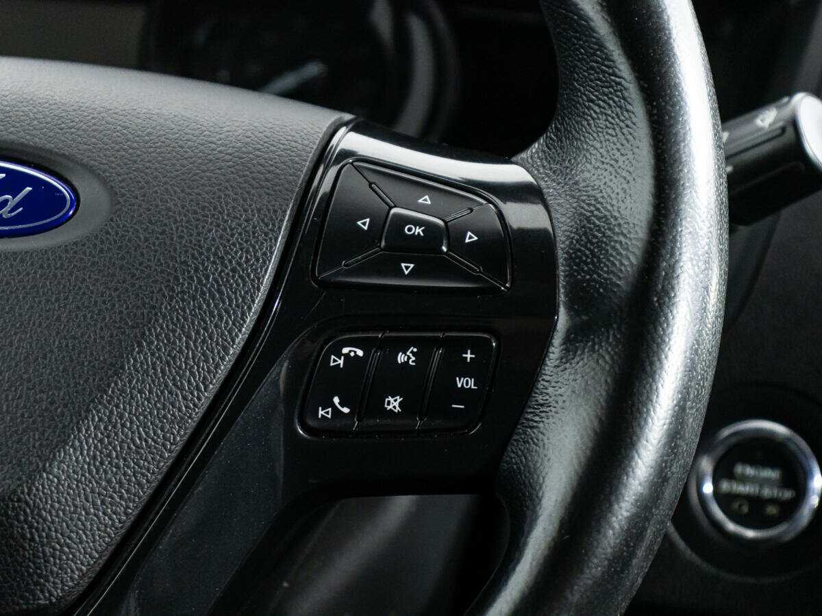 Ford Explorer с пробегом — 2017 год. Фото: #21