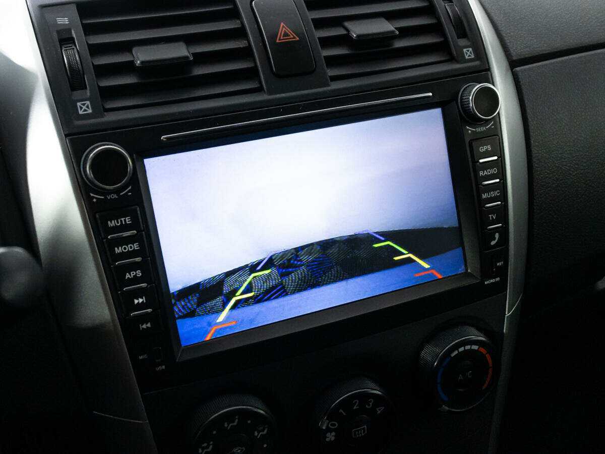 Toyota Corolla с пробегом — 2013 год. Фото: #14