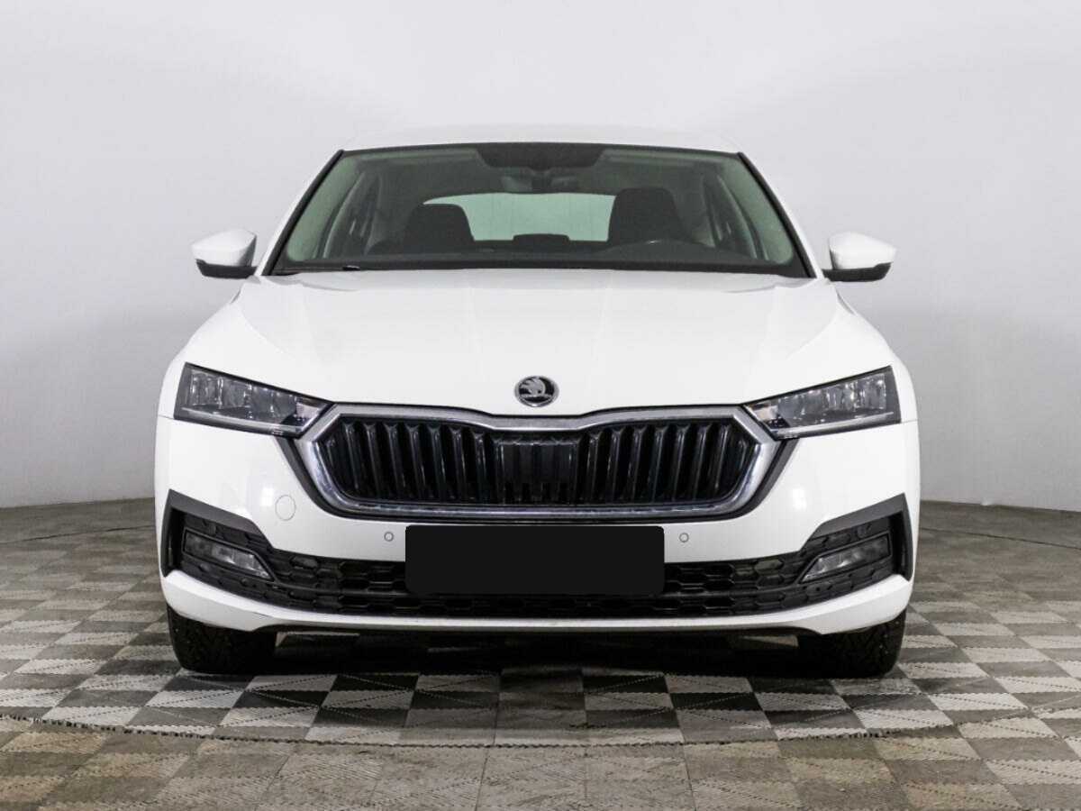 Skoda Octavia с пробегом — 2021 год. Фото: #1