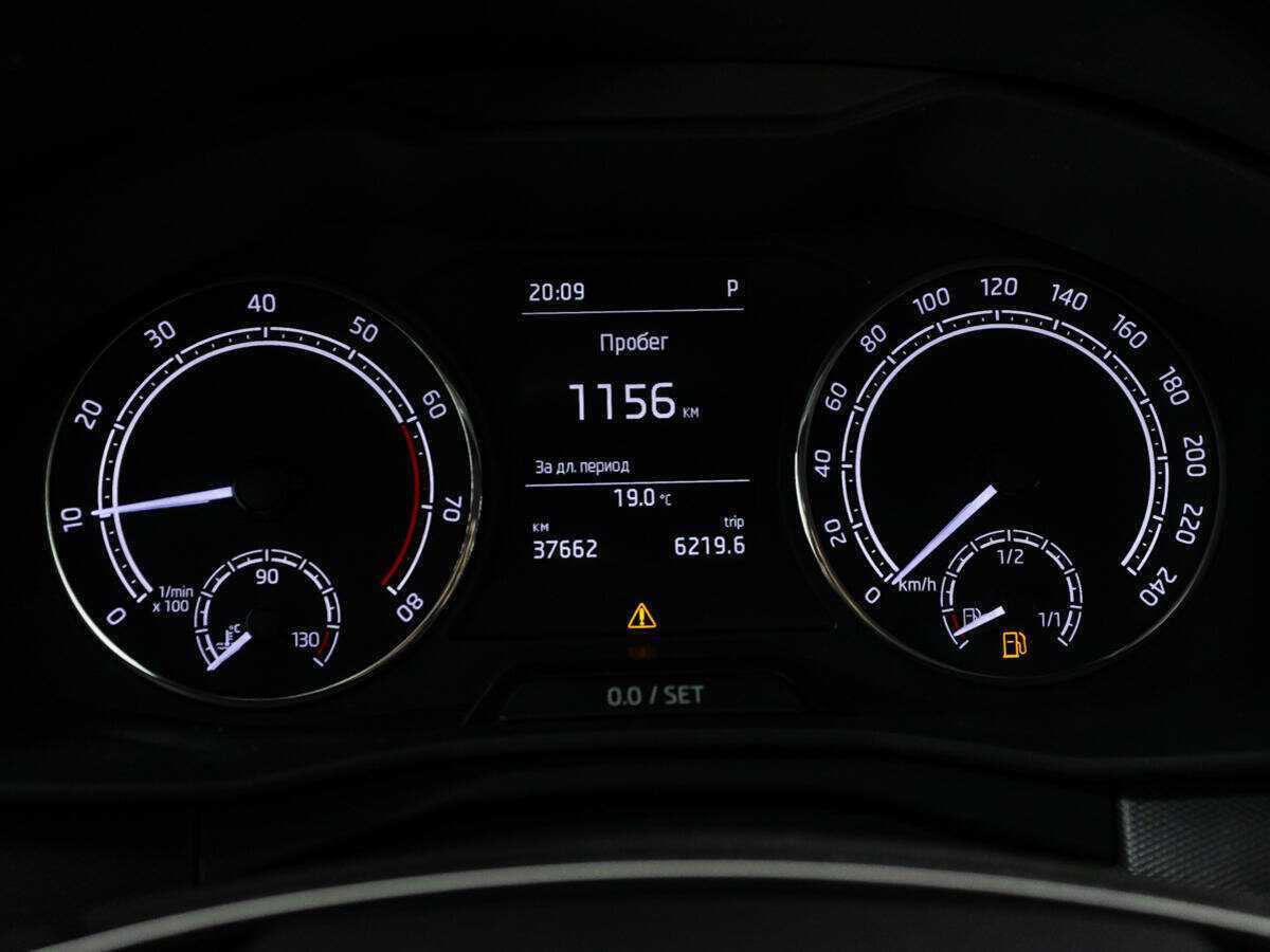 Skoda Rapid с пробегом — 2020 год. Фото: #11