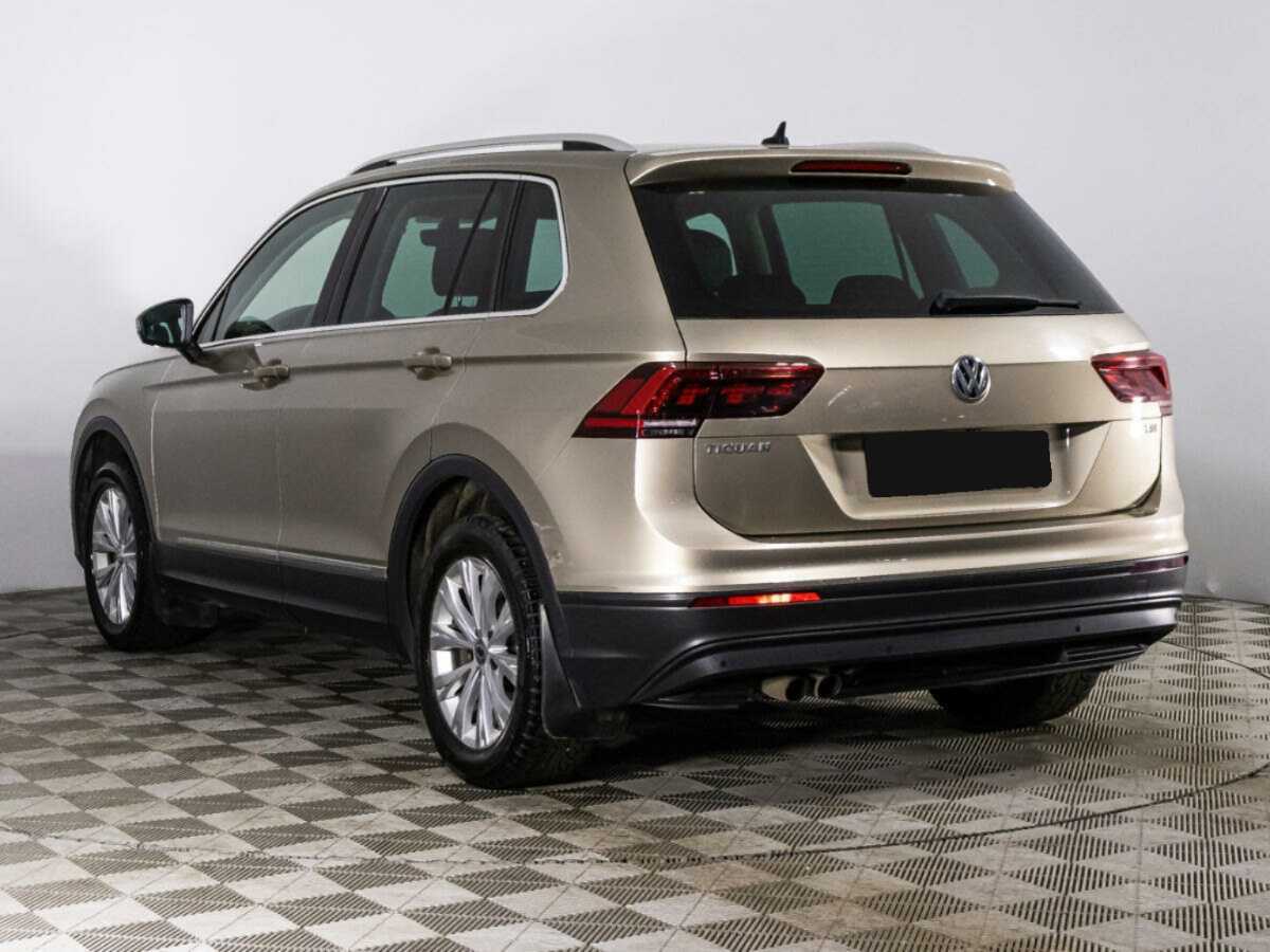 Volkswagen Tiguan с пробегом — 2017 год. Фото: #6