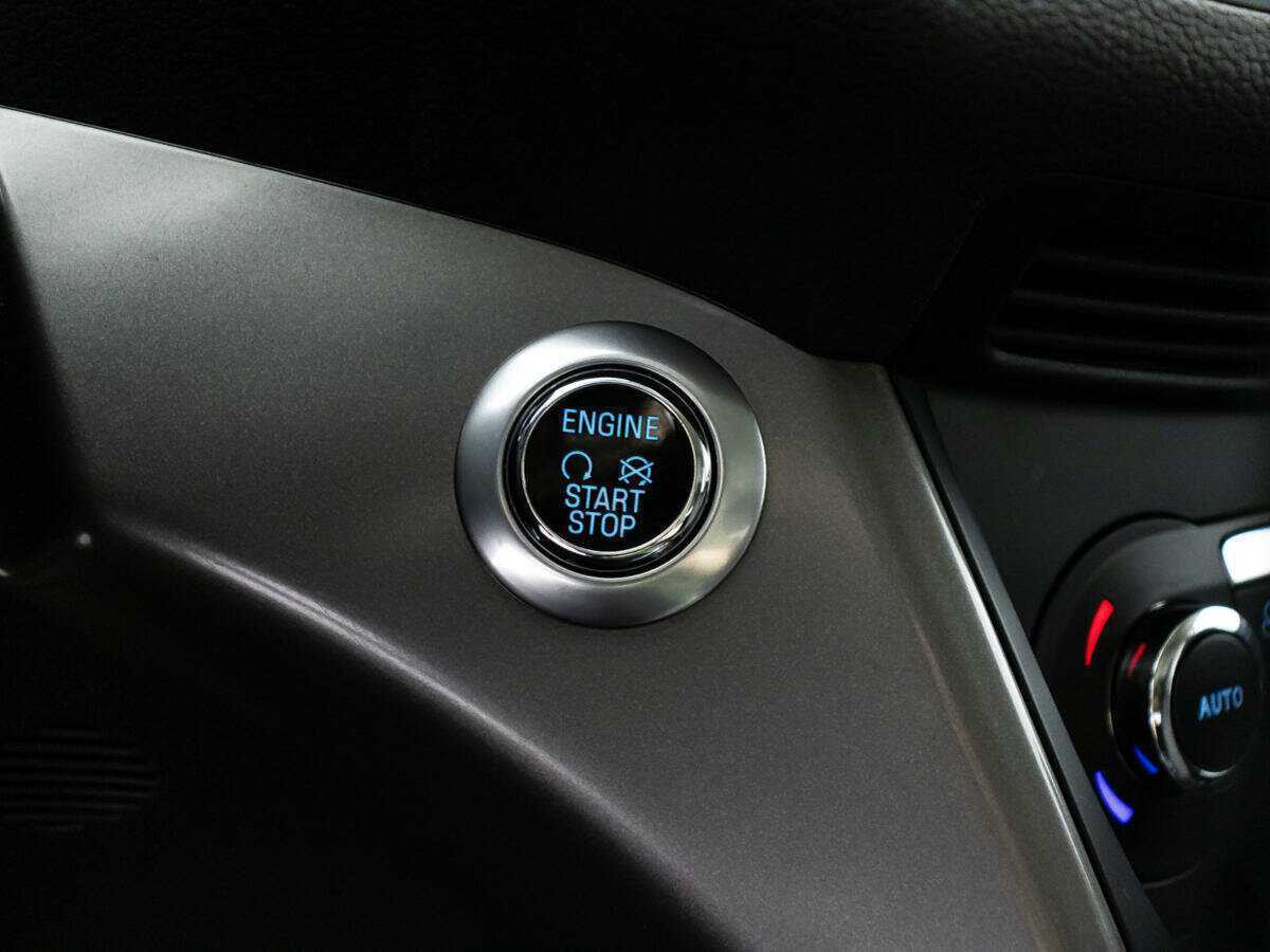 Ford Kuga с пробегом — 2016 год. Фото: #16