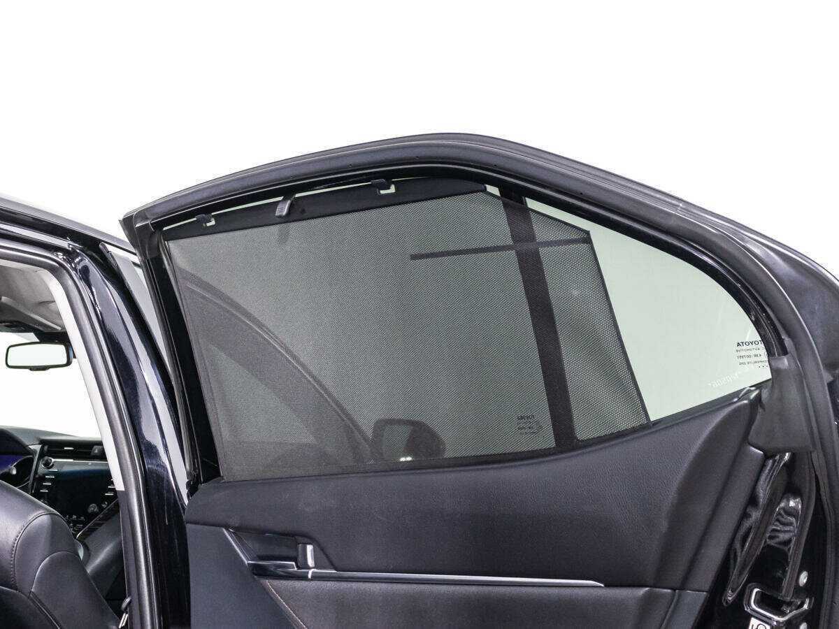 Toyota Camry с пробегом — 2018 год. Фото: #21