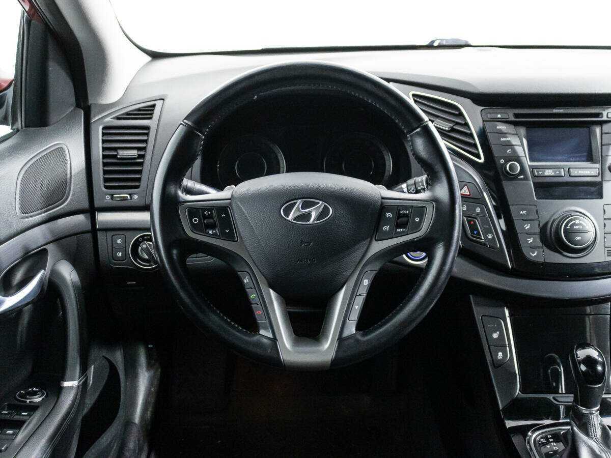 Hyundai i40 с пробегом — 2015 год. Фото: #20