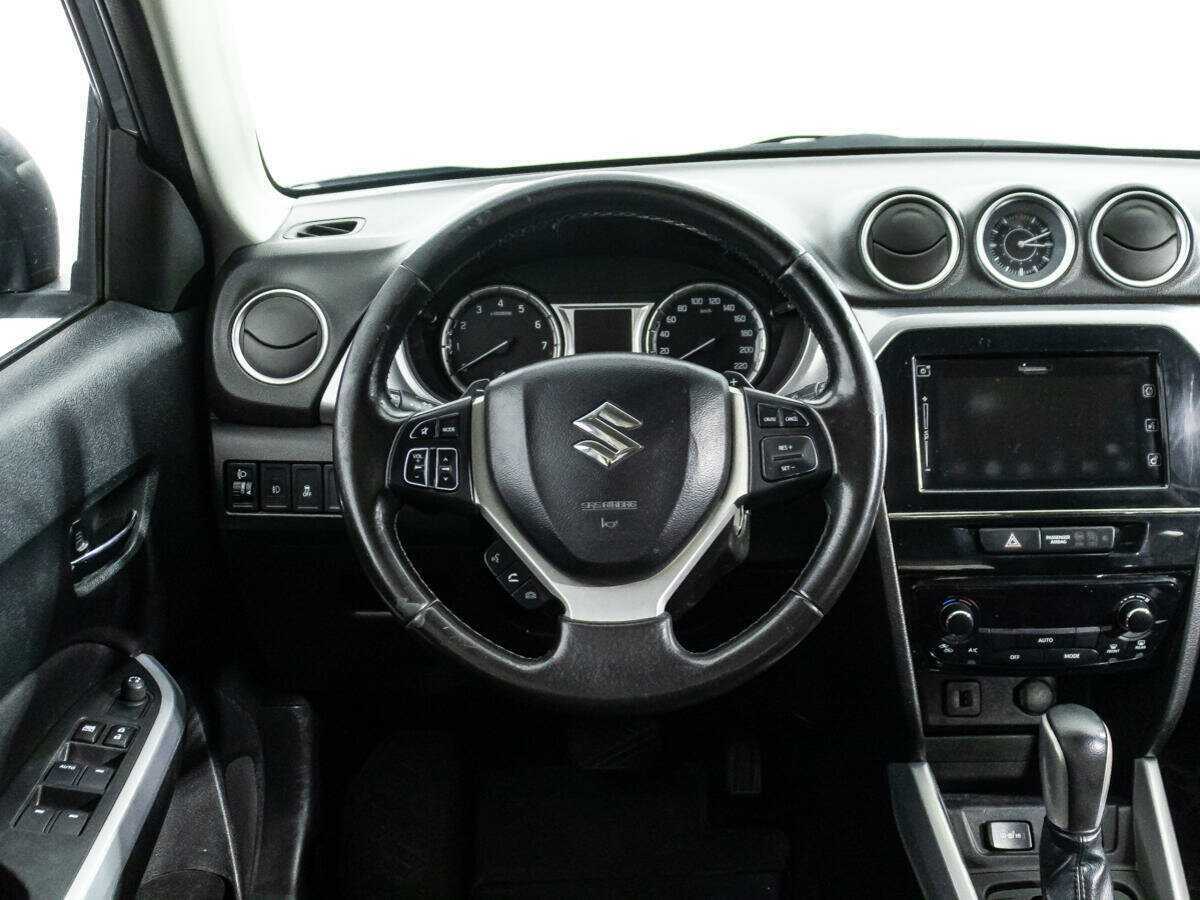 Suzuki Vitara с пробегом — 2017 год. Фото: #16