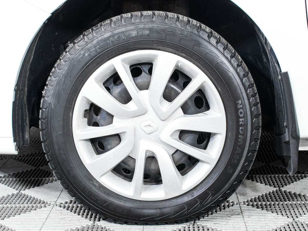 Renault Logan с пробегом — 2019 год. Фото: #15