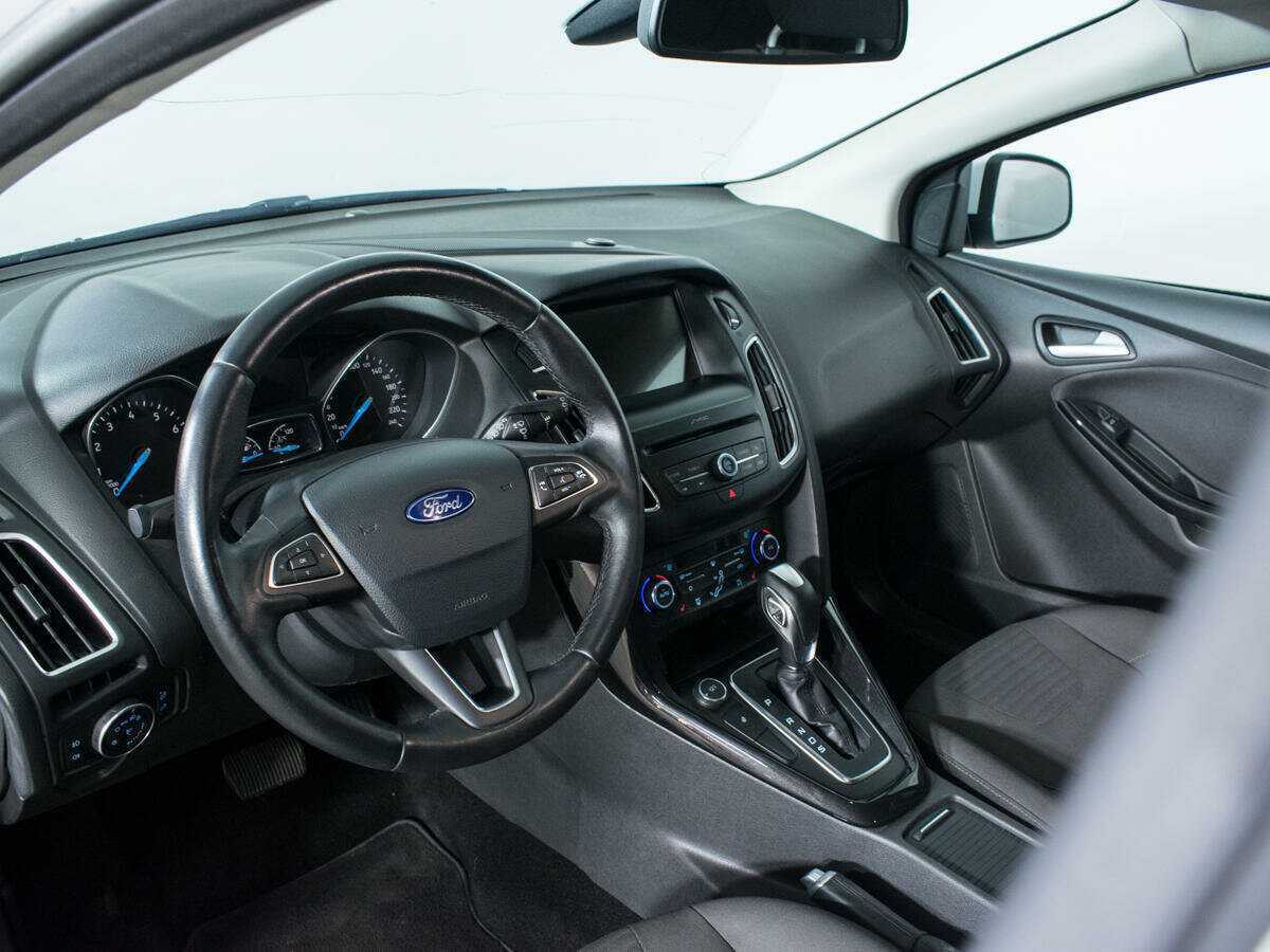 Ford Focus с пробегом — 2017 год. Фото: #12