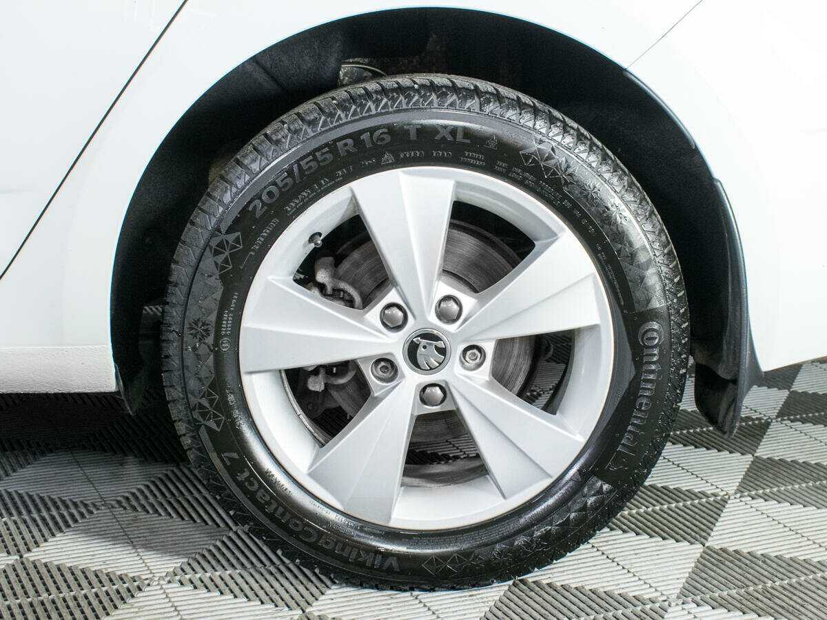 Skoda Octavia с пробегом — 2018 год. Фото: #16