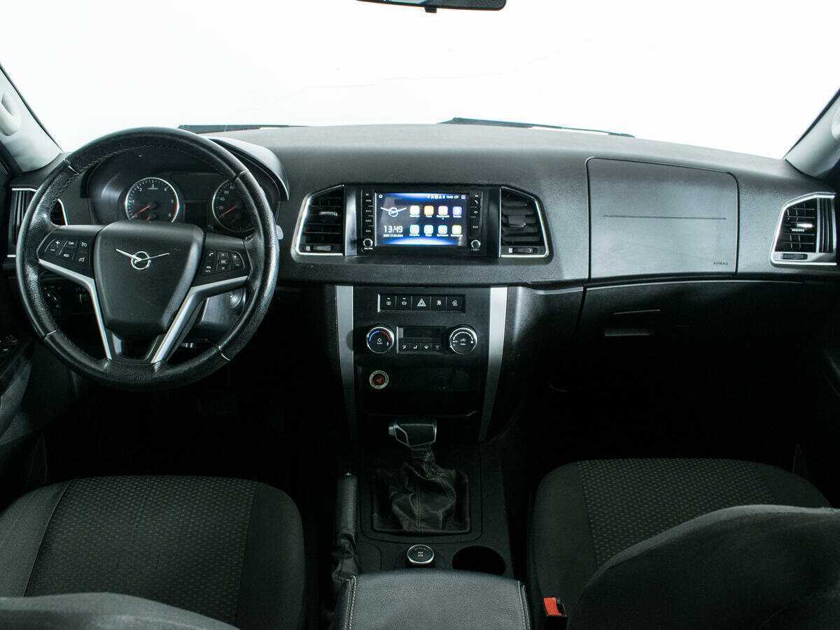 УАЗ Patriot с пробегом — 2018 год. Фото: #11